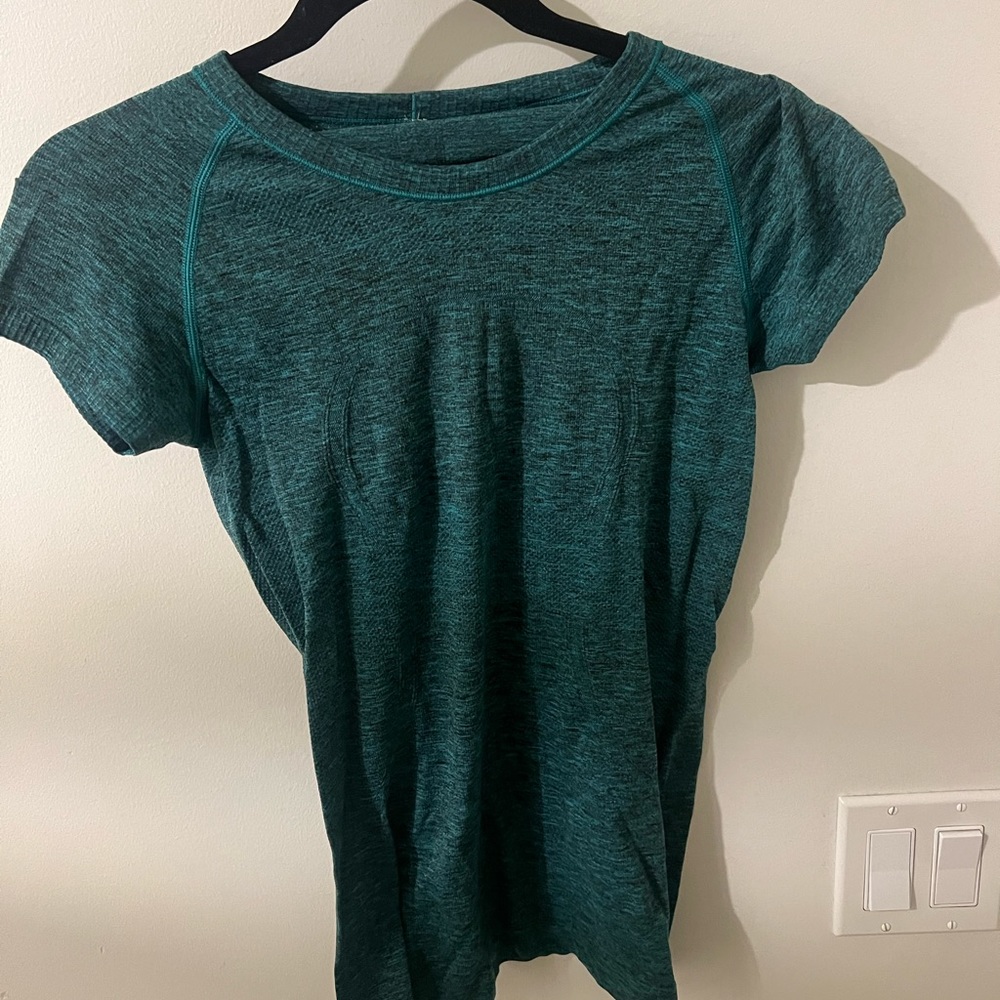 Lululemon Swiftly Tech Tee